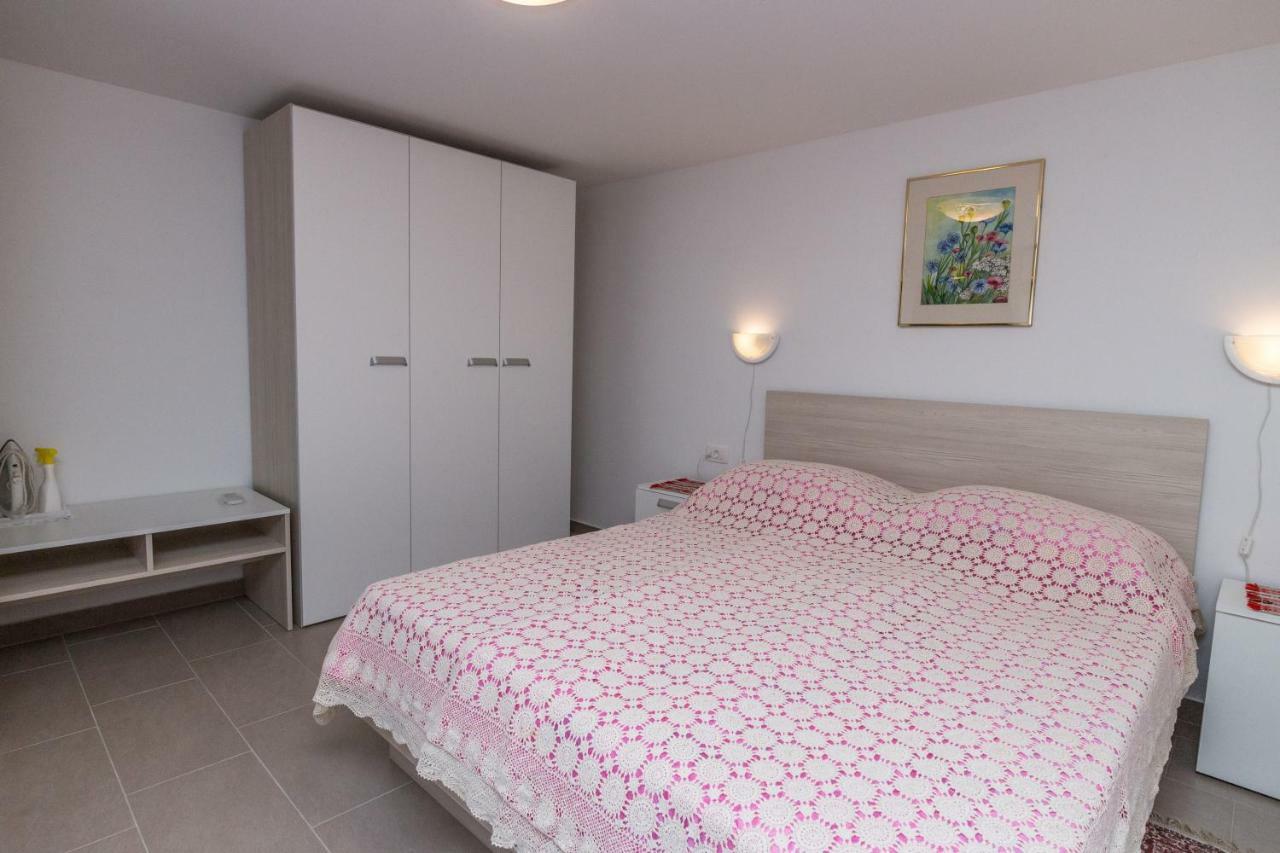 Apartment Nada Medveja Lovran Buitenkant foto