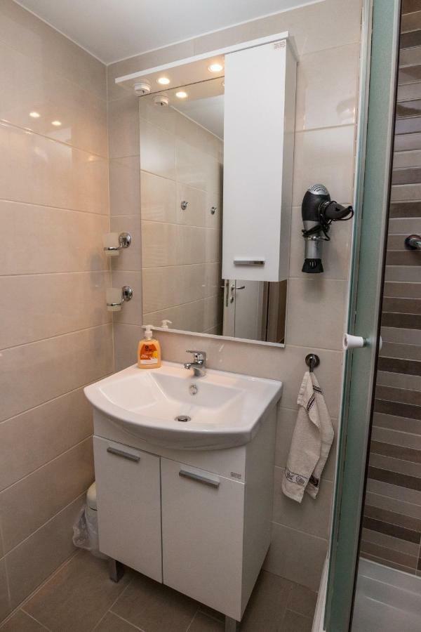 Apartment Nada Medveja Lovran Buitenkant foto